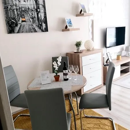 Appartamento Sweet Central ,in The City Center Eger